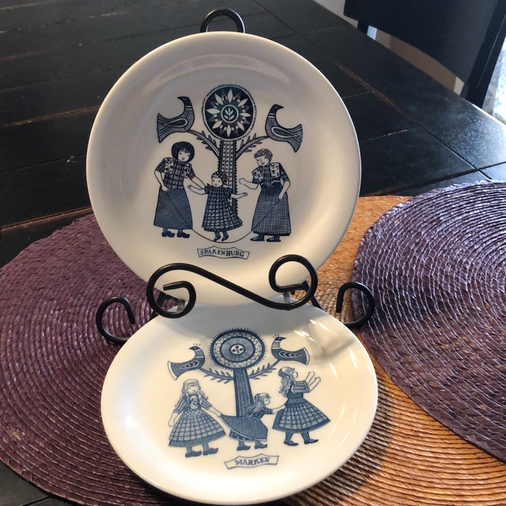 VINTAGE ROYAL PLATES, SPAKENBURG and MARKEN. - Picture 8 of 8